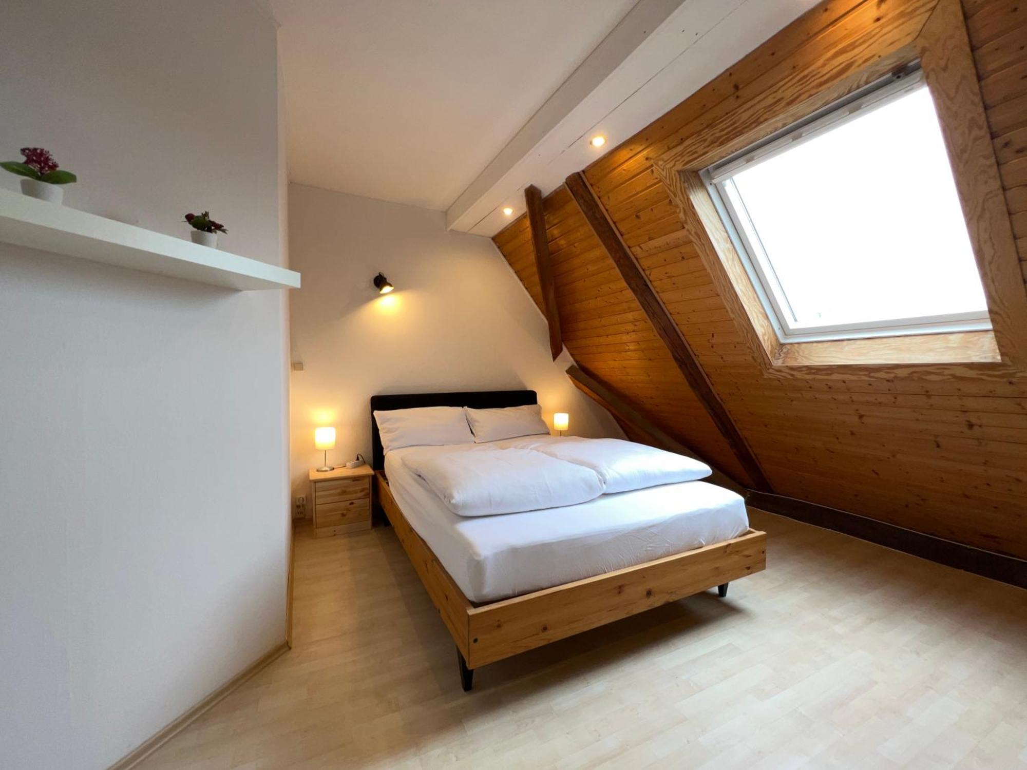 Uebernachten In Grosser Maisonette-Wohnung By Rabe Karlsruhe Exterior foto